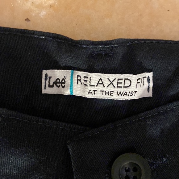 LEE PLUS SIZE RELAXED FIT AT THE WAIST 18 short jeans - Picture 2 of 5